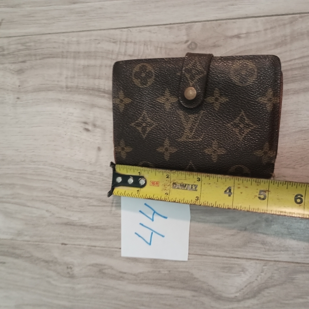 Louis Vuitton Monogram French Kisslock Wallet - Picture 12 of 12